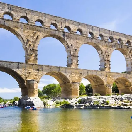 Vakantiehuis Terrasse Avec Vue Degagee 3km Avignon Villeneuve-lès-Avignon