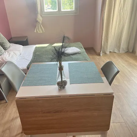 Terrasse Avec Vue Degagee 3km Avignon Feriehus Villeneuve-lès-Avignon